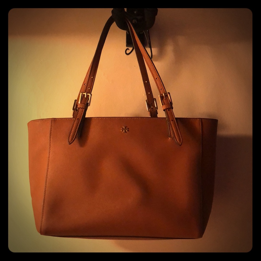 Tory Burch Buckle Tote - brown